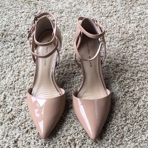 Antonio Melani sexy taupe sandal size 8